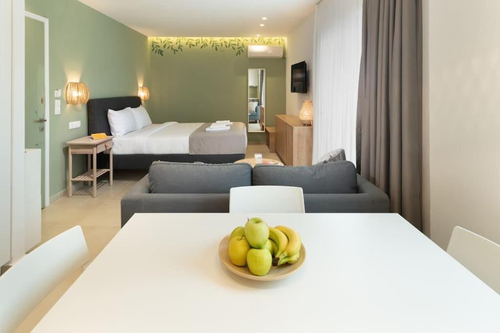 Olive Tree Home - Στούντιο Με Θέα Στο Κέντρο Ágios Nikólaos 외부 사진